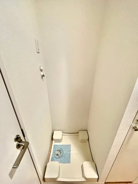 Room image 9