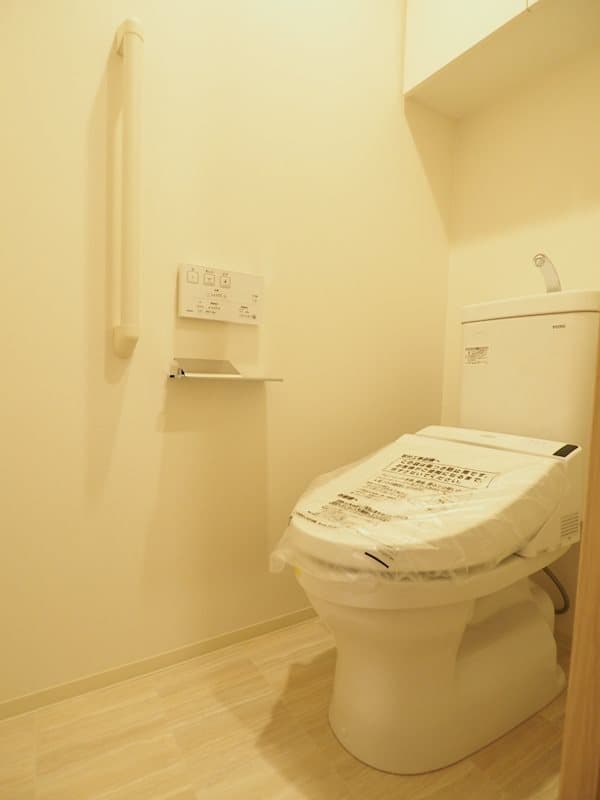 Room image 10