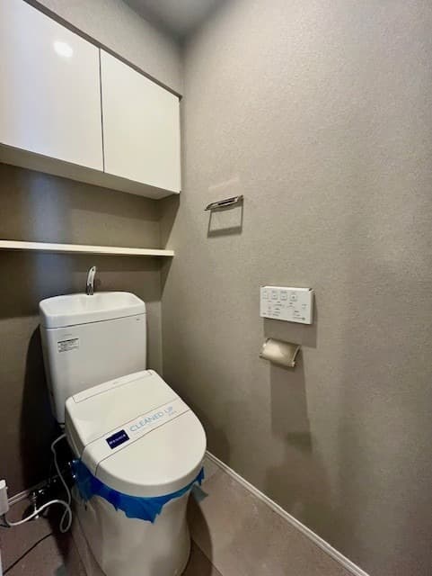 Room image 11