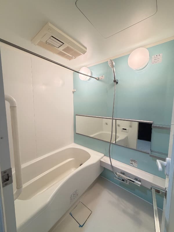 Room image 9
