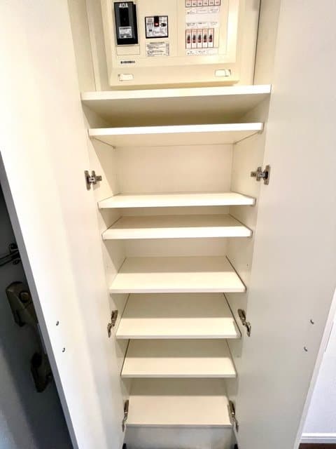 Room image 11
