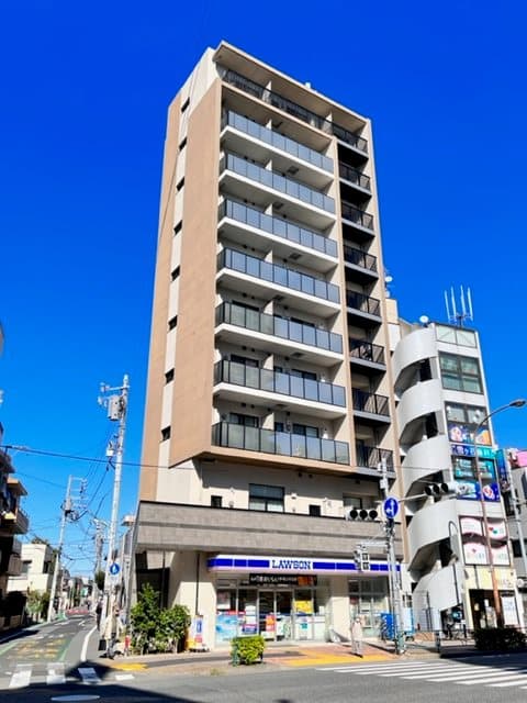 Main exterior of Crevia Rigse Yukigaya Otsuka