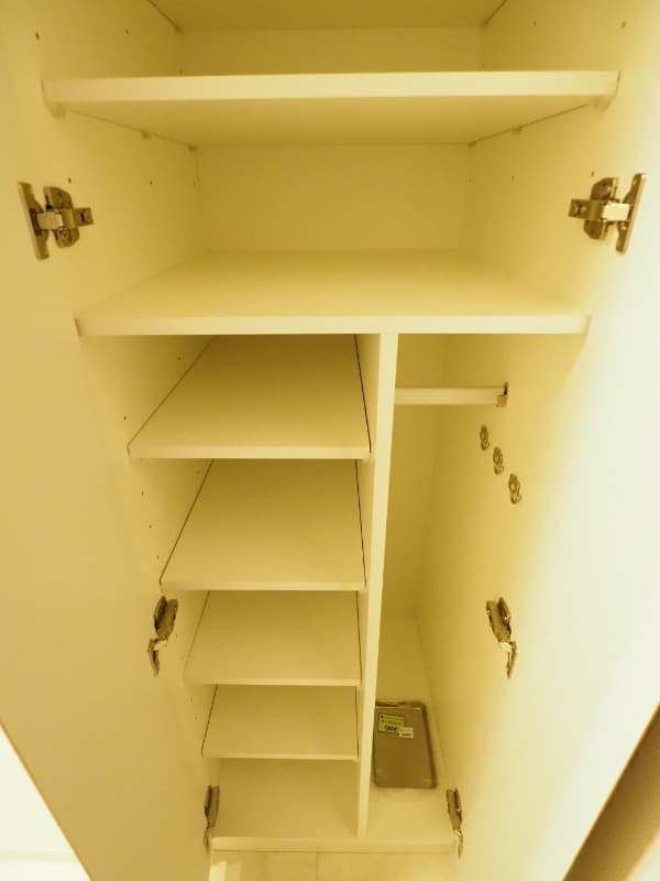 Room image 12