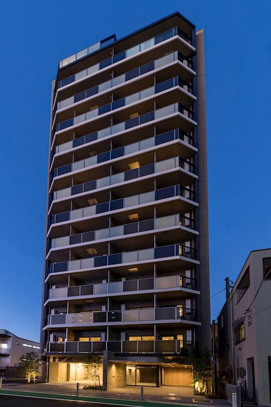 Main exterior of Residia Minamishinagawa Place