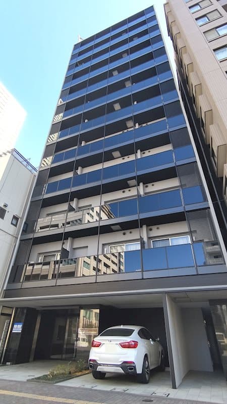 Main exterior of Residia Tsukishima II