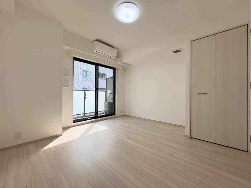 Preview interior of Cross Residence Nihonbashi Hamacho