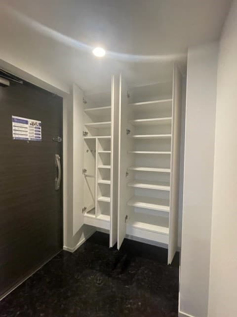 Room image 15