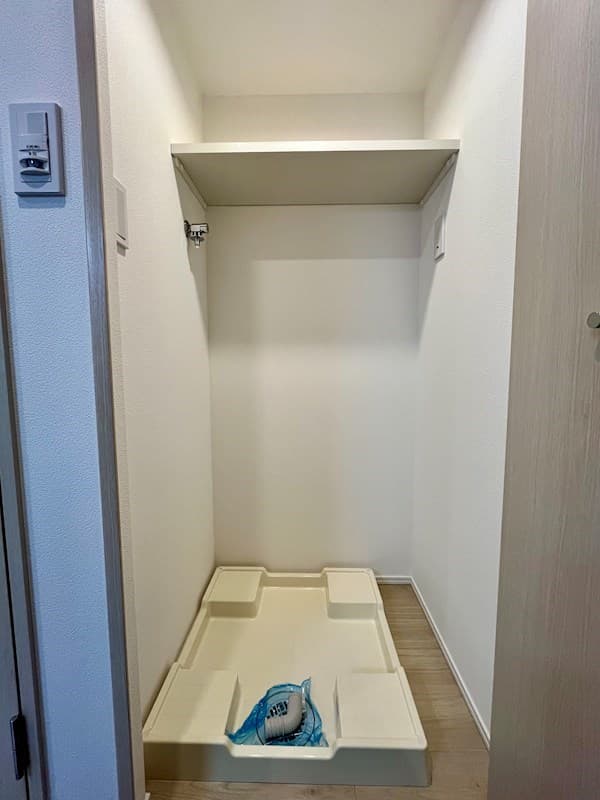 Room image 12