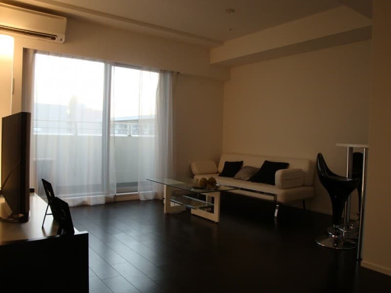 Room image 10