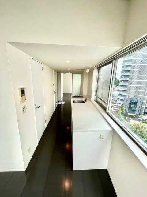 Room image 13