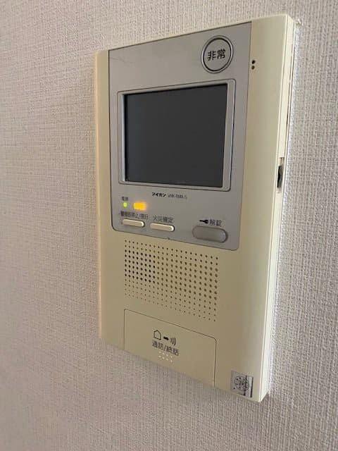 Room image 15