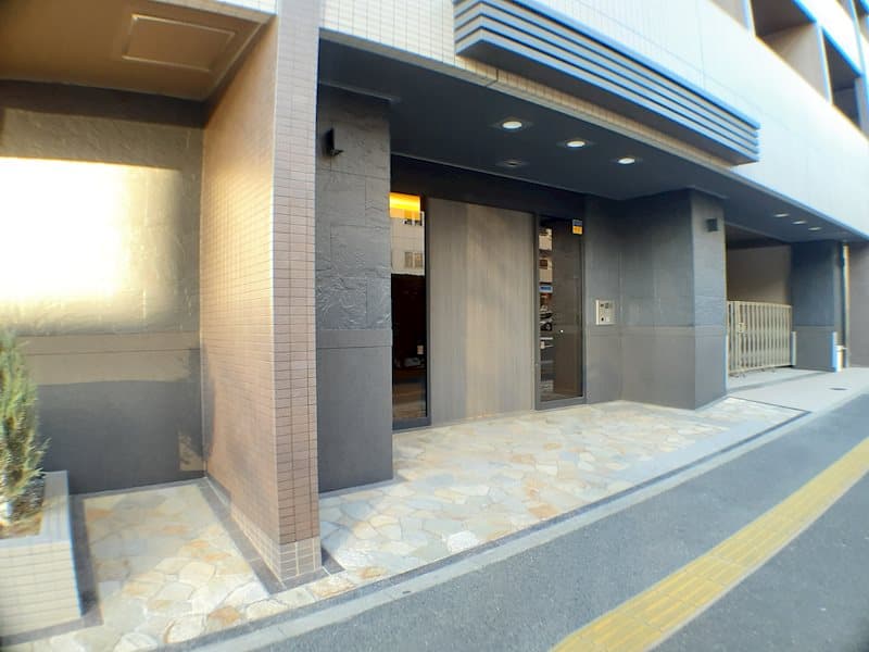 Room image 12