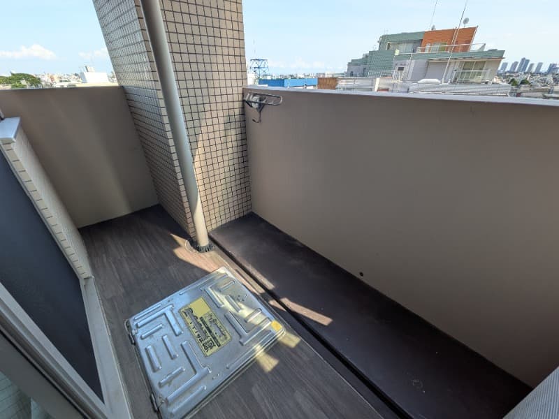 Room image 15