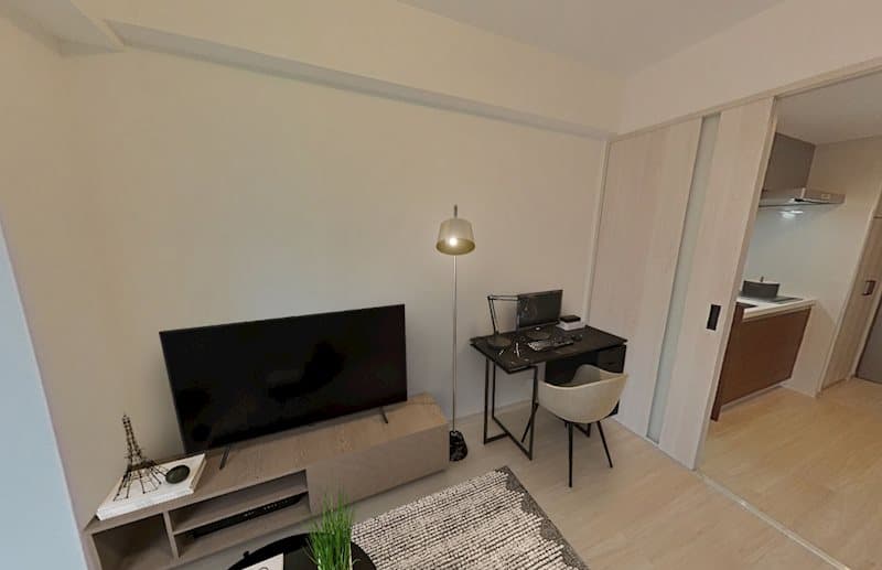 Room image 8