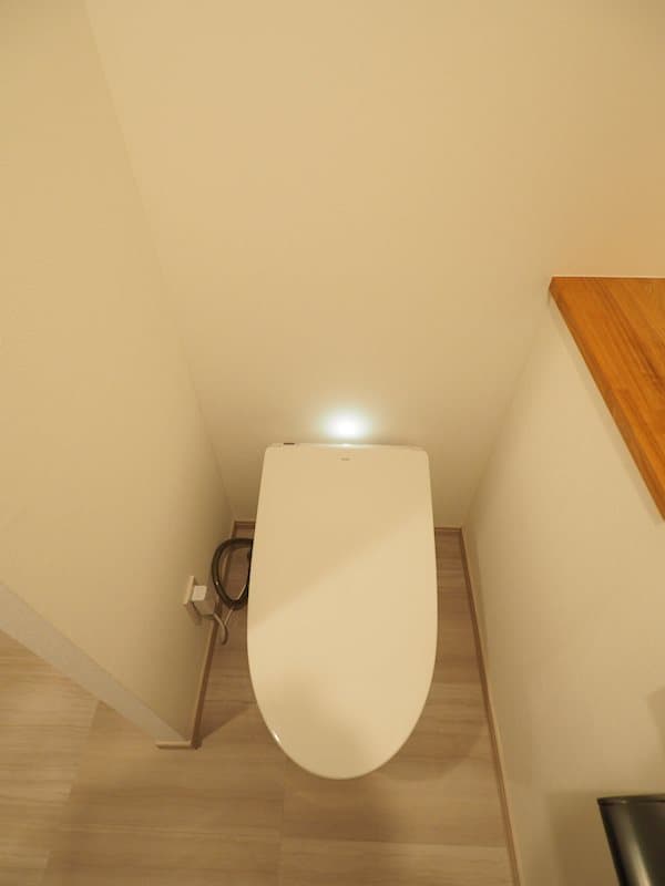 Room image 9