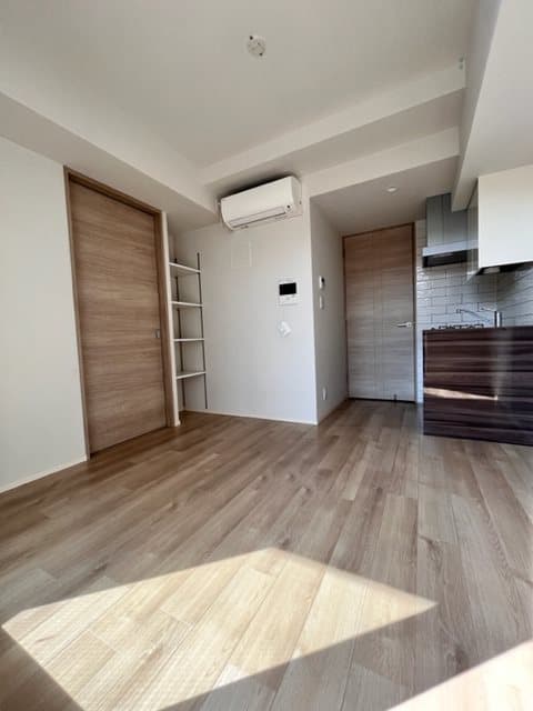 Preview interior of Crevia Riguse Nippori