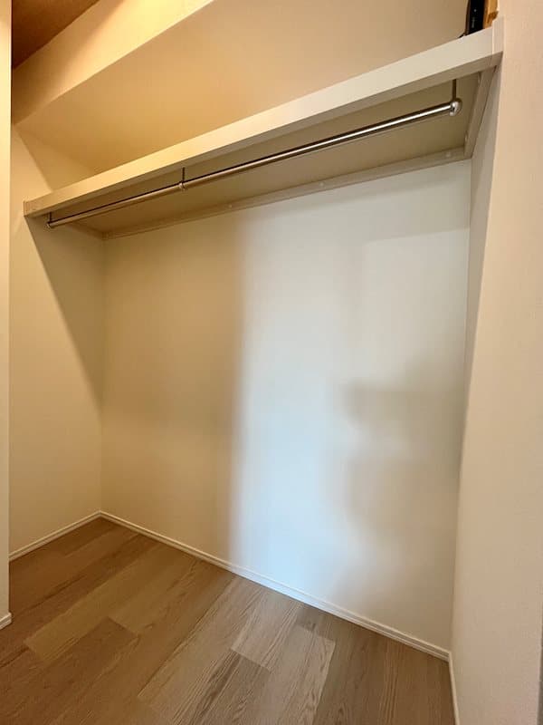 Room image 14