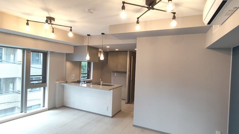 Room image 11