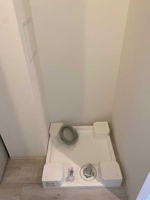 Room image 15