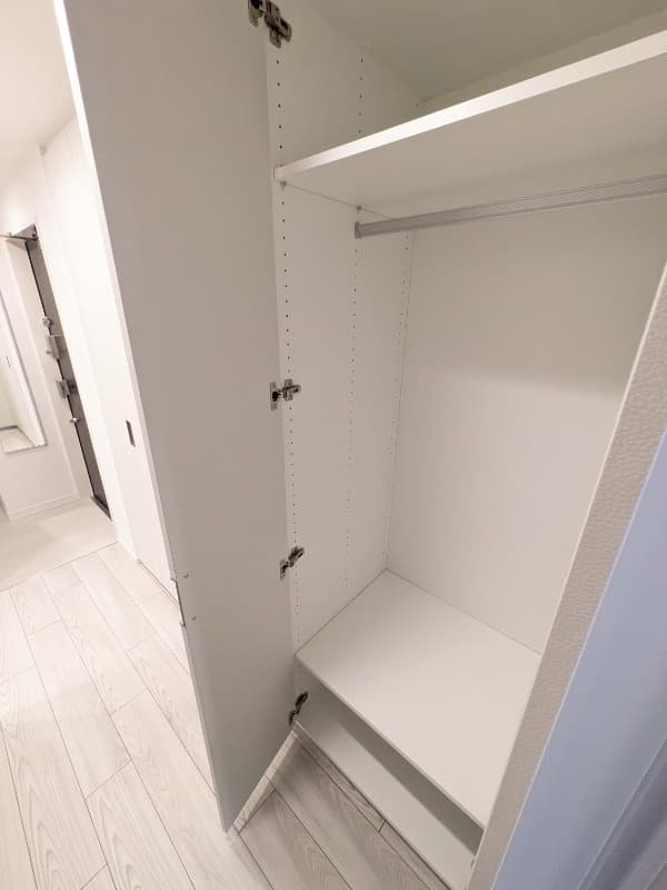 Room image 15