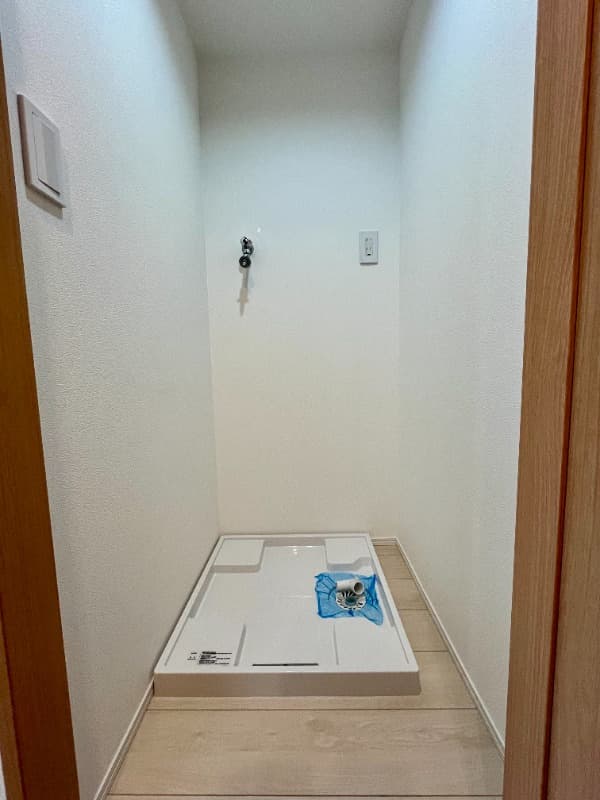 Room image 11