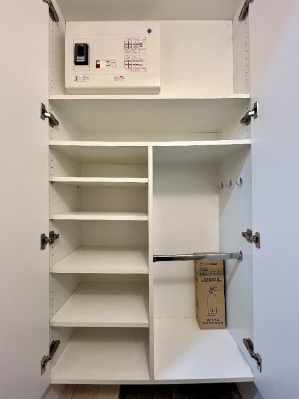 Room image 12