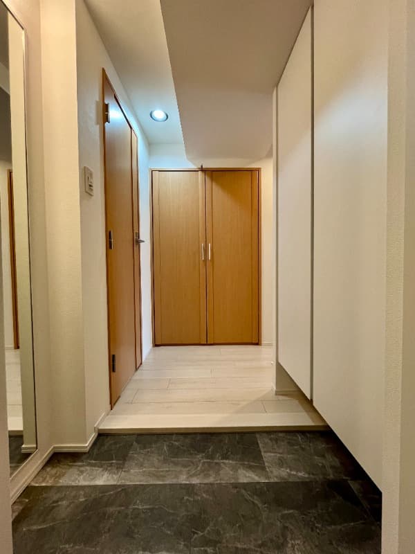 Room image 14
