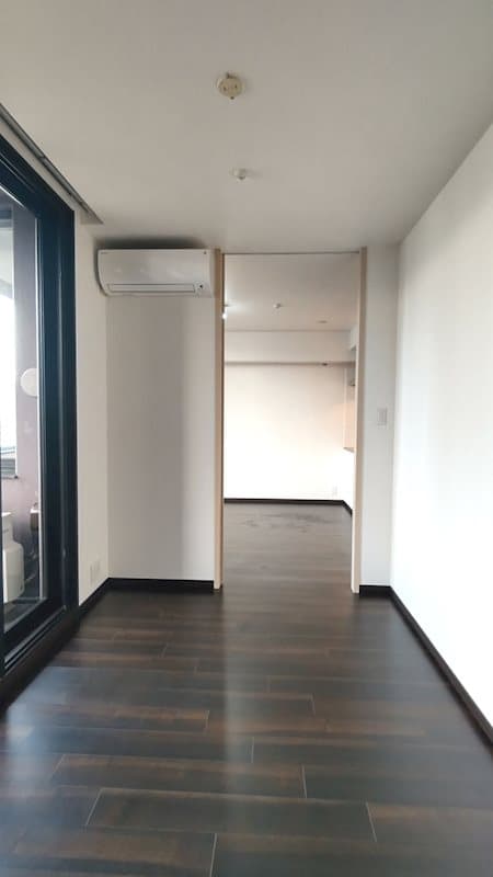 Room image 13