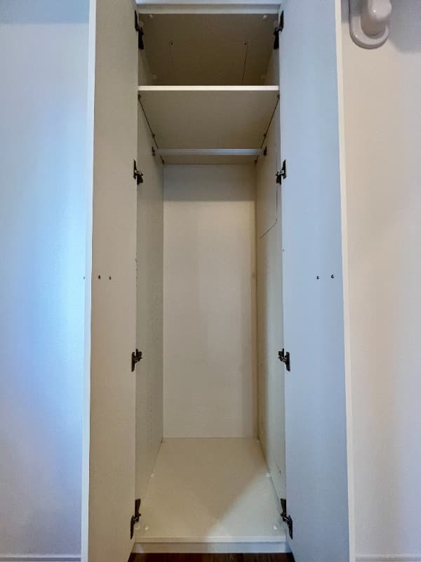 Room image 13