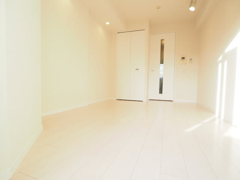 Room image 15