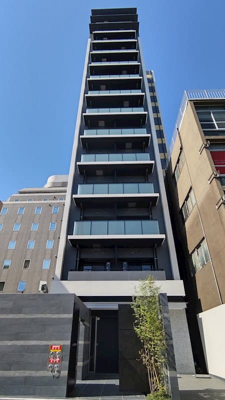 Main exterior of Crevia Rigse Kinshicho
