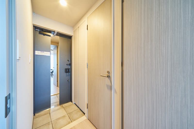 Room image 8