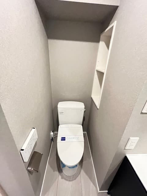 Room image 9