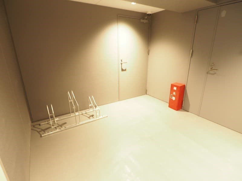 Room image 13