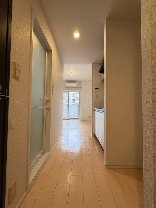 Room image 11