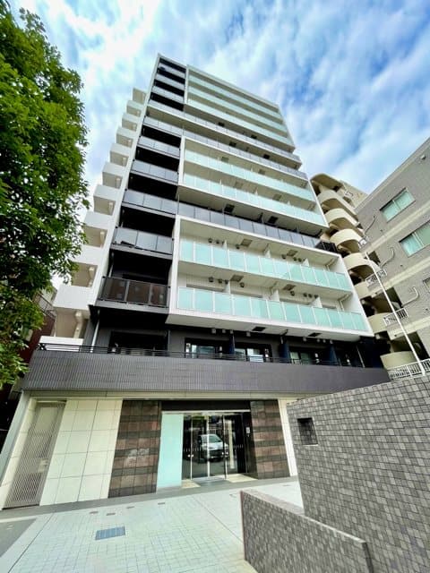 Main exterior of Residia Kamata V