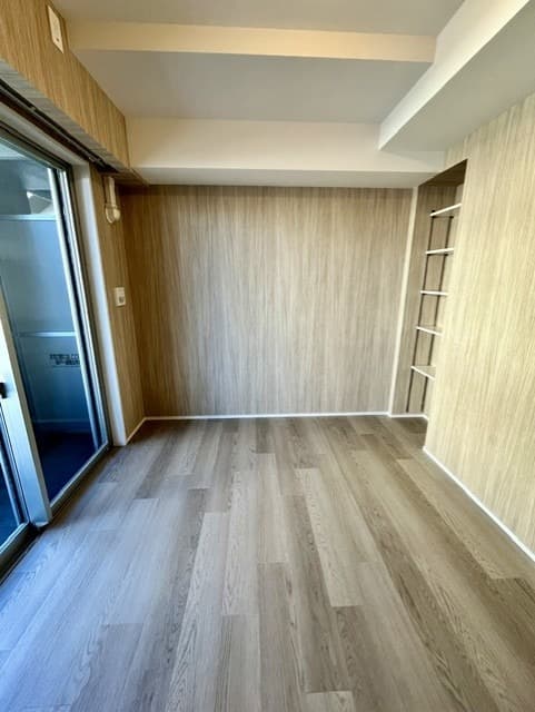 Room image 15