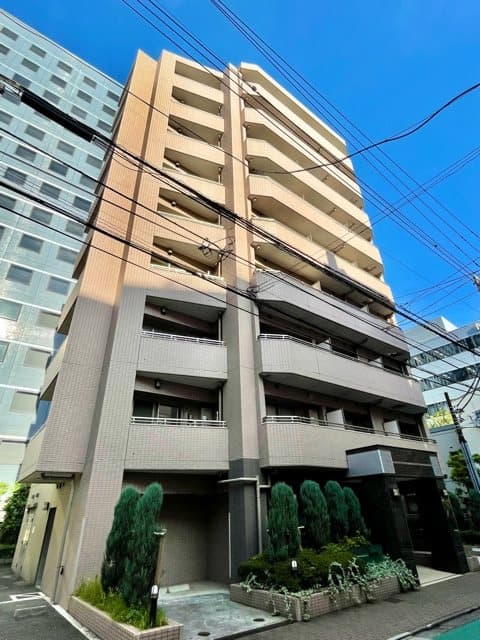 Main exterior of Residia Oimachi II
