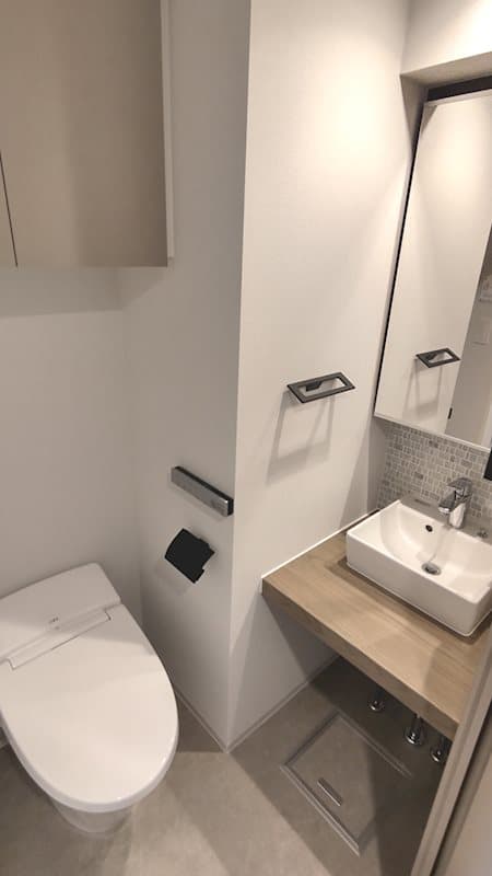 Room image 8