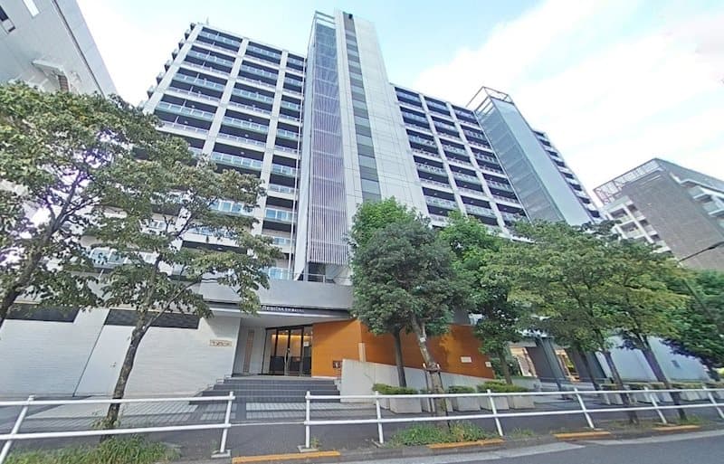 Main exterior of Residia Shibaura