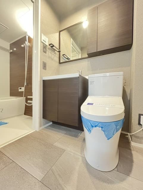 Room image 9