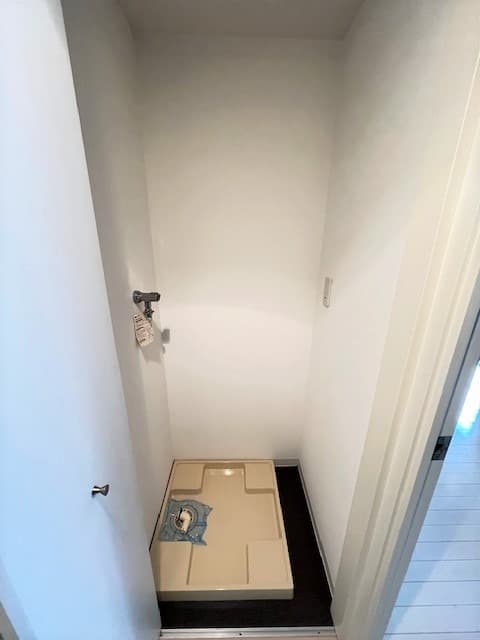Room image 9