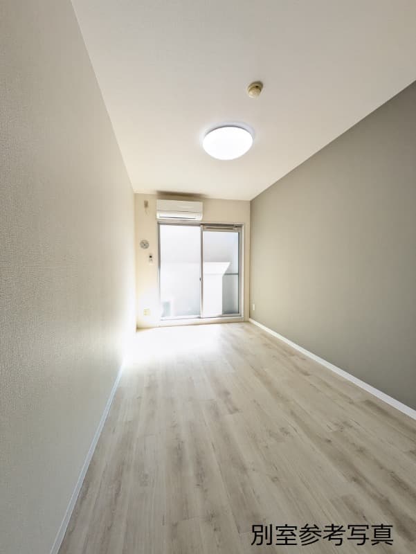 Preview interior of Maison Eclaire Ekoda