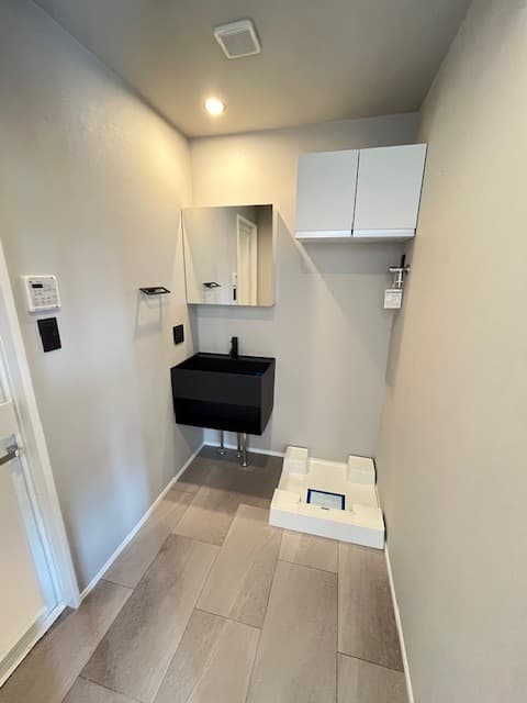 Room image 14