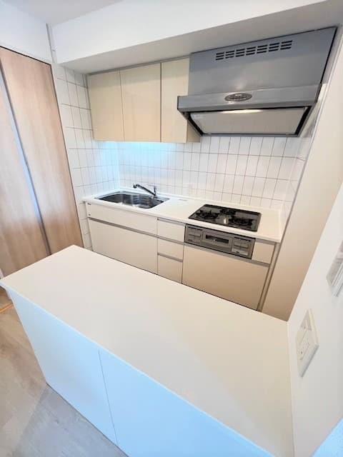 Room image 12