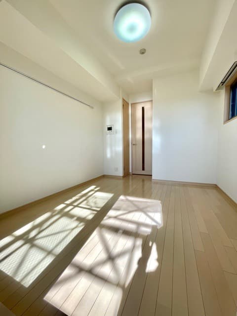 Preview interior of Residia Omori