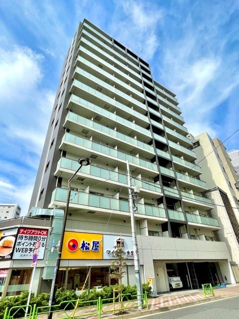 Main exterior of Residia Nihonbashi Bakurocho II
