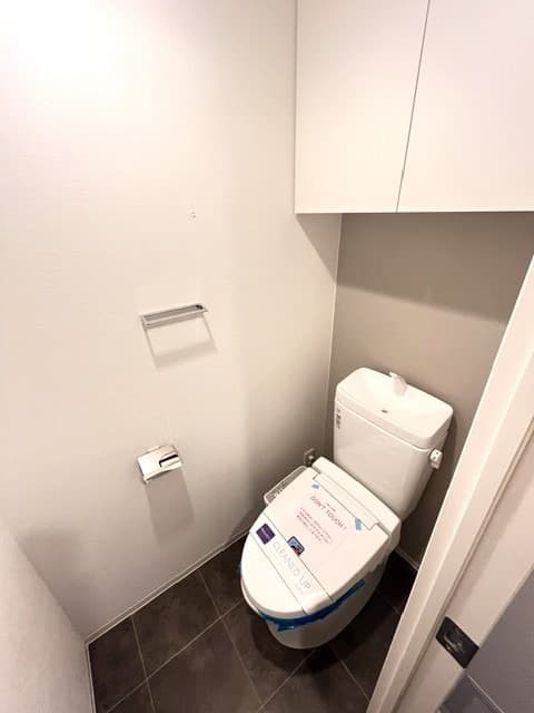 Room image 12