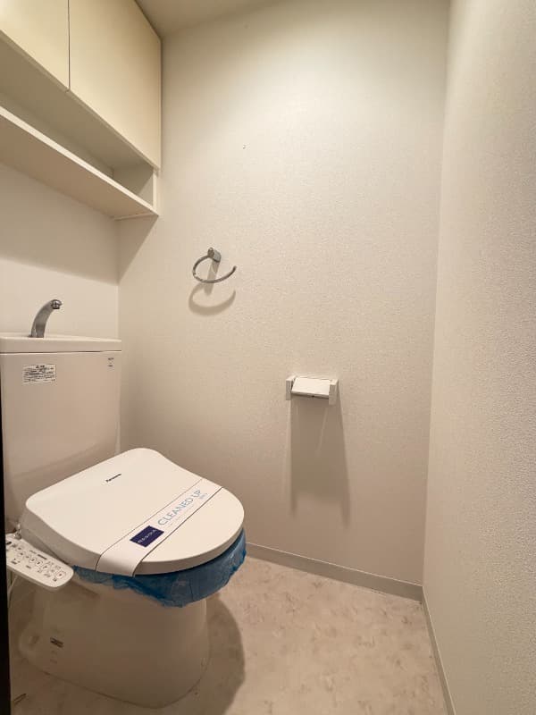 Room image 11