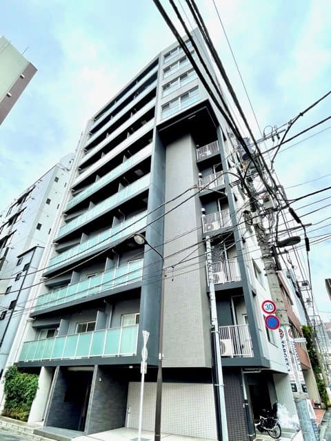 Main exterior of Residia Ochanomizu II
